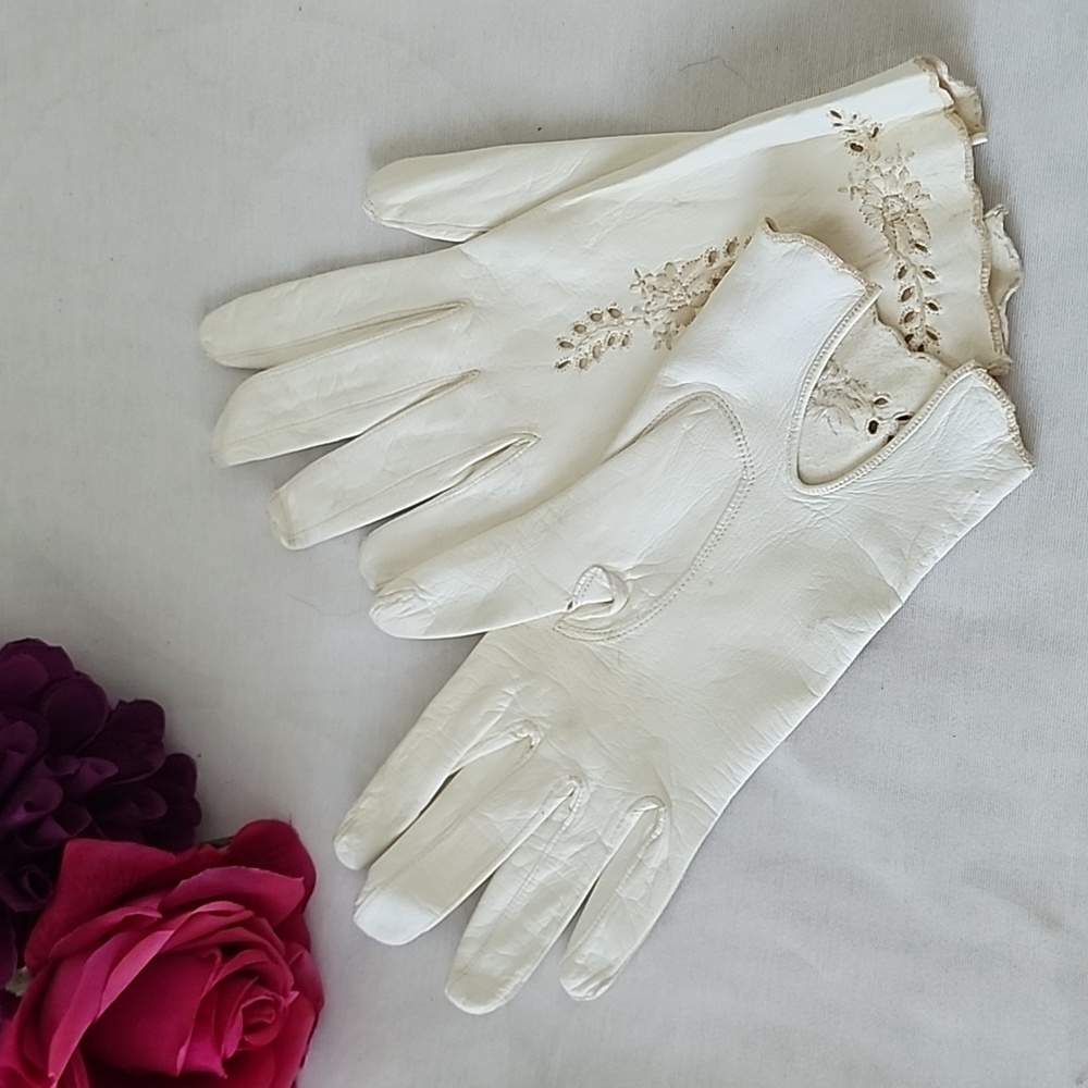 Vintage Ivory Leather Lace Gloves 6 3/4 Made In Italy